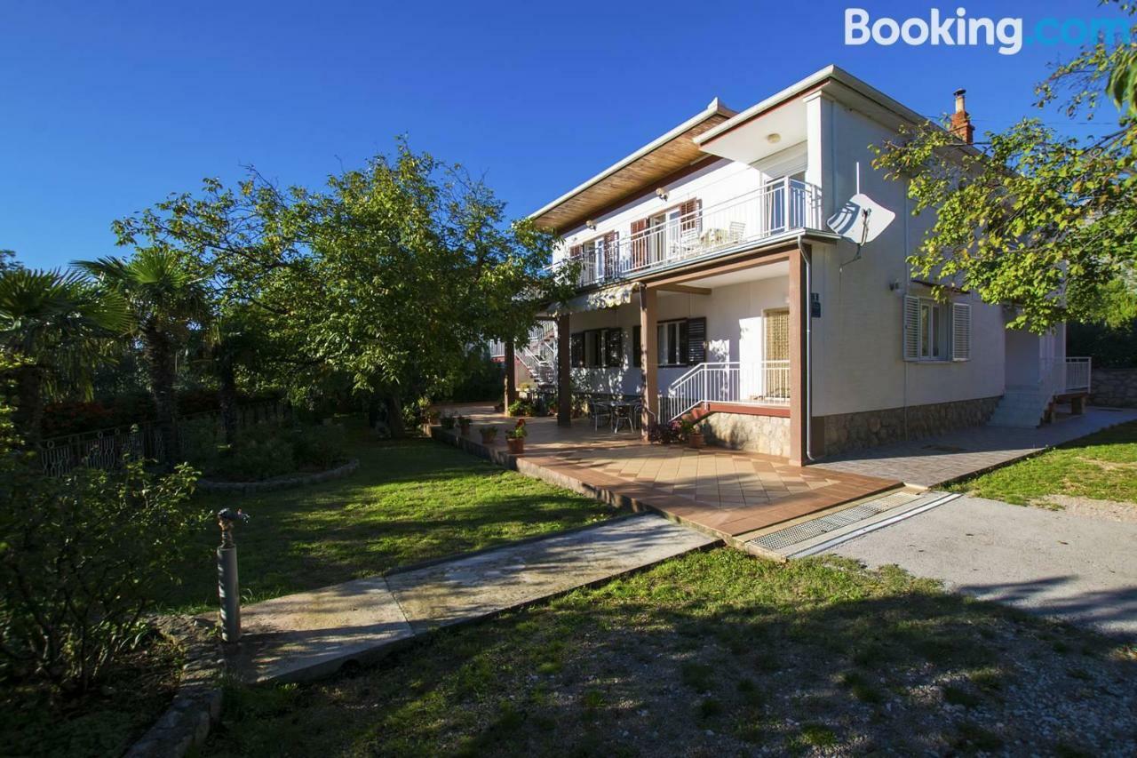 Apartamani Katarina Vl.Ilija Jusup Apartment Starigrad Paklenica Exterior photo